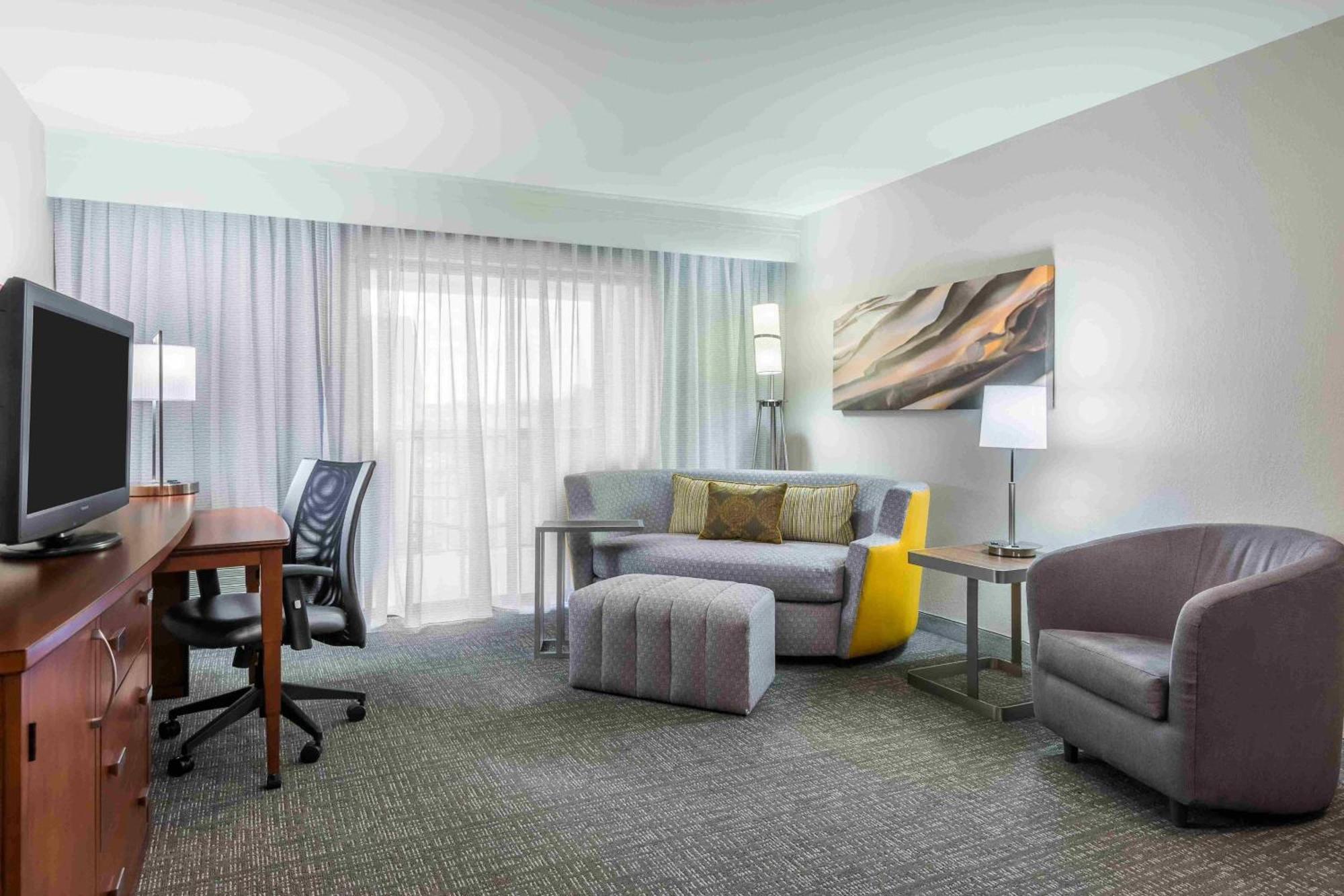 Courtyard Knoxville Cedar Bluff Ngoại thất bức ảnh